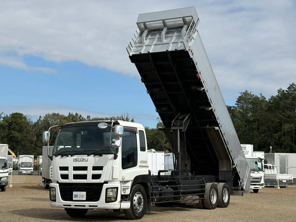 ISUZU Giga Deep Dump QKG-CYZ77A 2012 357,000km_1