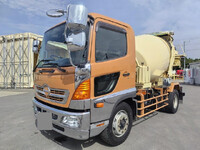 HINO Ranger Mixer Truck LKG-FJ7JDAA 2016 125,657km_3
