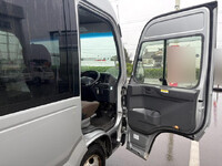 TOYOTA Coaster Micro Bus SDG-XZB70 2018 163,982km_15