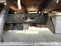 ISUZU Elf Flat Body SKG-NLR85AR 2011 172,900km_14
