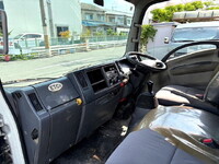 ISUZU Elf Flat Body SKG-NLR85AR 2011 172,900km_25