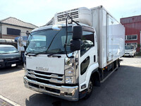 ISUZU Forward Refrigerator & Freezer Truck TKG-FRR90S2 2017 421,300km_1