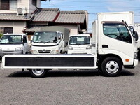 TOYOTA Dyna Flat Body 2RG-XZU605 2021 63,000km_9