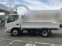 HINO Dutro Flat Body 2RG-XZU605M 2020 40,637km_5