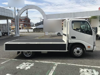HINO Dutro Flat Body 2RG-XZU605M 2020 40,637km_9