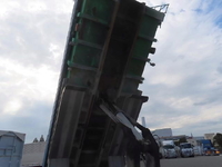 ISUZU Giga Deep Dump QKG-CYM77BM 2017 664,500km_25