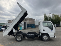 ISUZU Elf Dump KR-NKR81ED 2004 111,491km_9