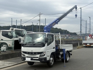 MITSUBISHI FUSO Canter Truck (With 4 Steps Of Cranes) 2RG-FEAV0 2026 209km_1