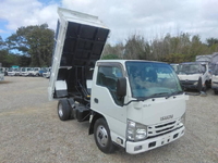 ISUZU Elf Dump TPG-NKR85AD 2015 90,000km_3